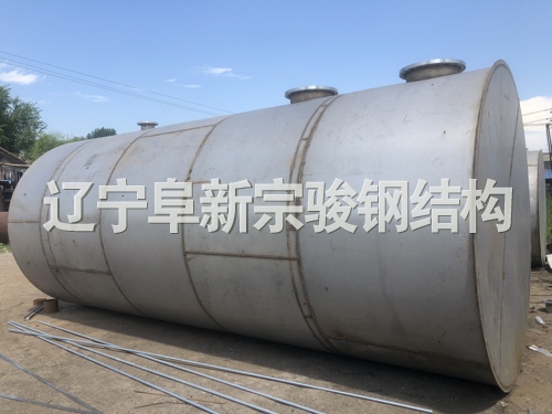臥式白鋼儲罐，大型防腐化工儲罐
